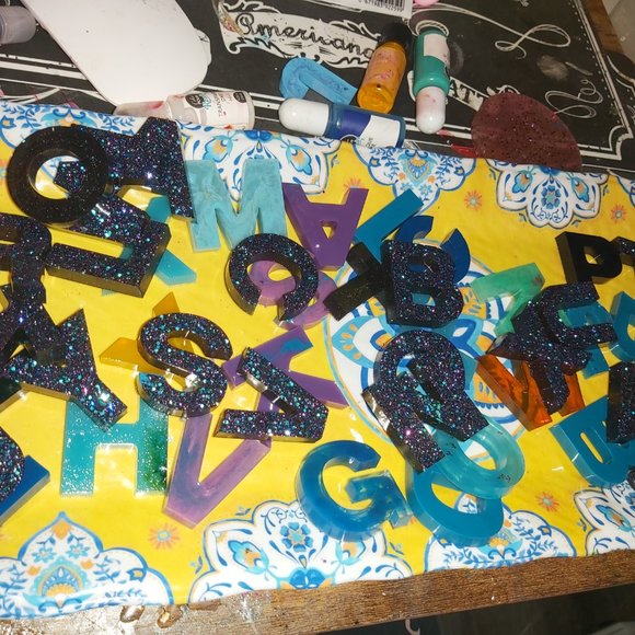 Key chains and decals - Picture 3 of 4